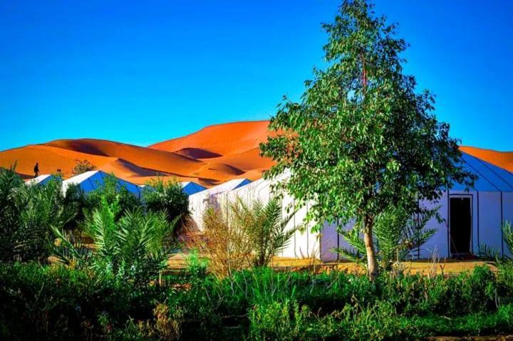 Riad Les Roches Merzouga Buitenkant foto