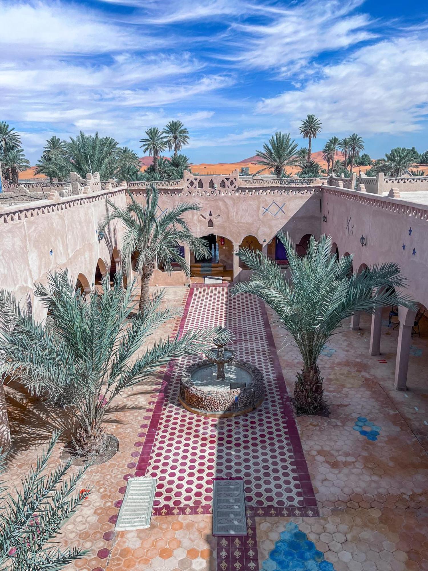 Riad Les Roches Merzouga Buitenkant foto